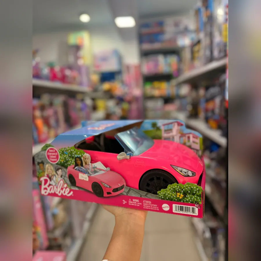 Barbie — auto convertible rosa